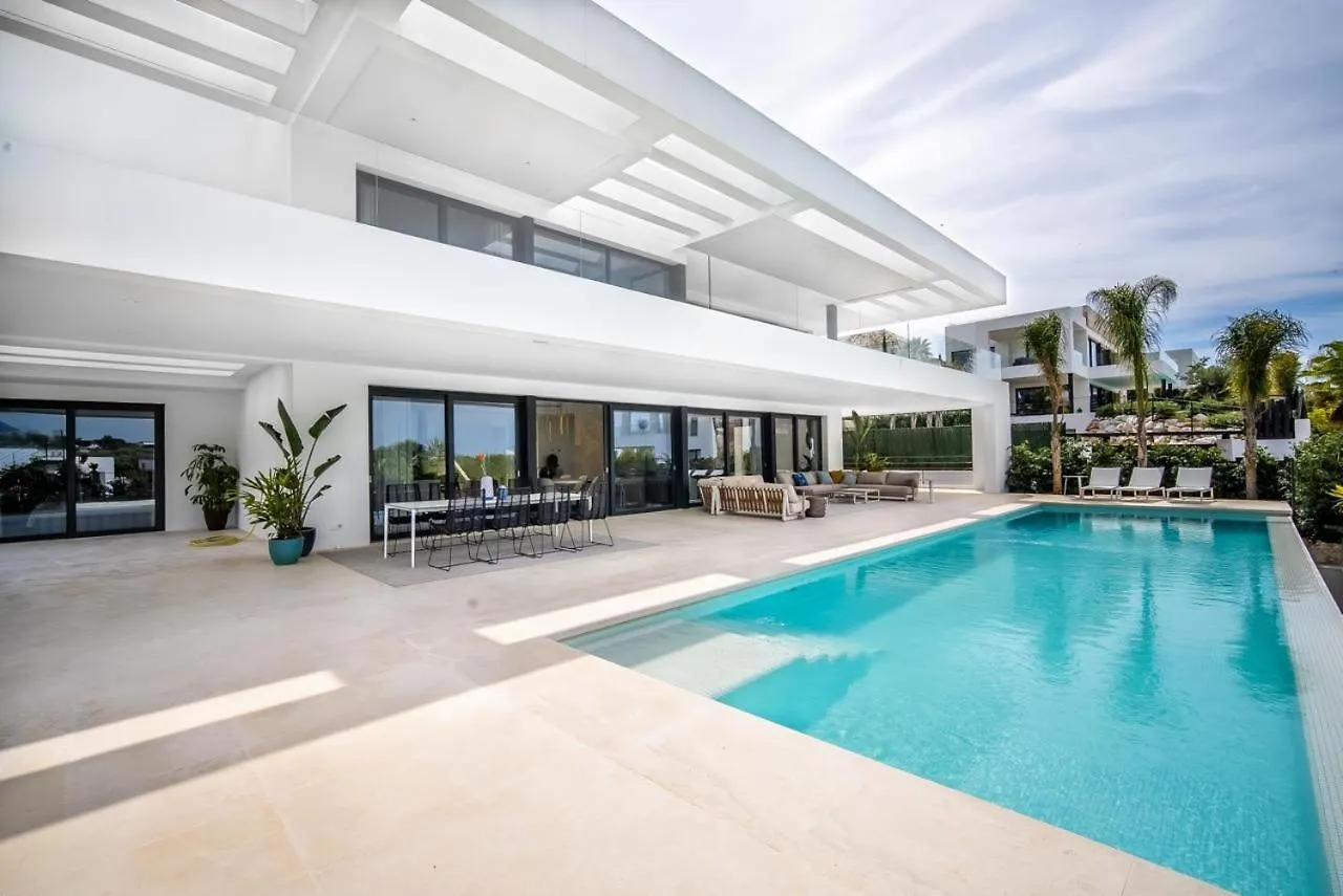 Los Olivos Marbella 0*,